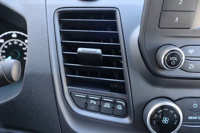 2025 Ford Transit-250 LR