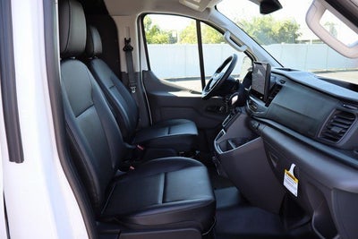 2025 Ford Transit-250 LR