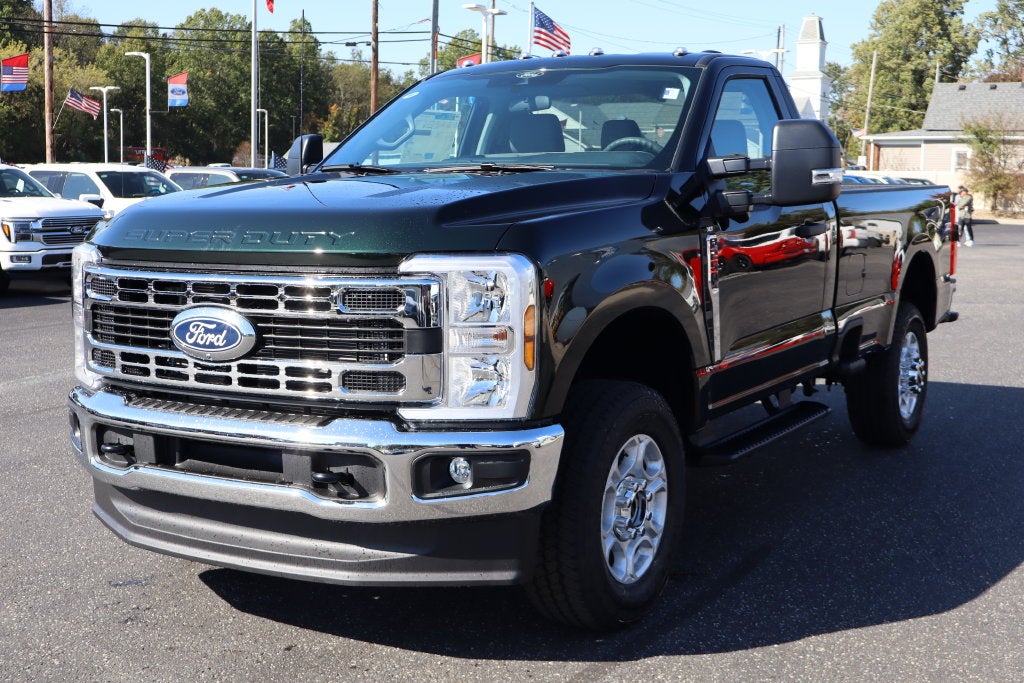 2027 Ford F-250SD XLT