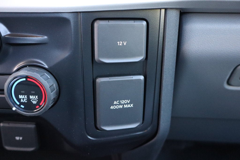 2027 Ford F-250SD XLT