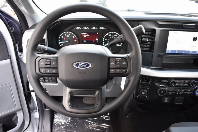 2025 Ford F-350SD XL