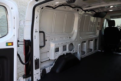 2025 Ford Transit-150 LR