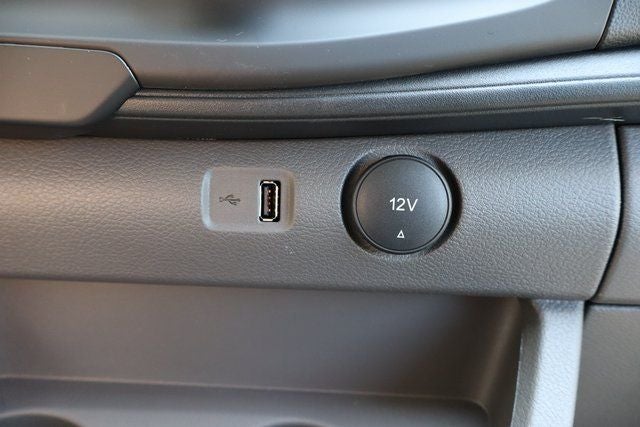 2025 Ford Transit-150 LR