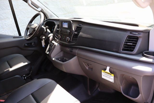 2025 Ford Transit-150 LR
