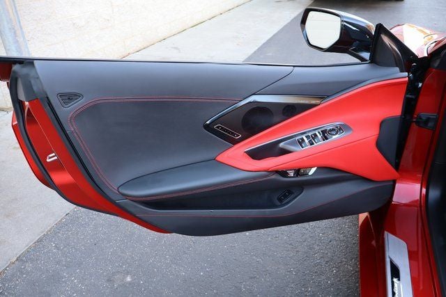 2025 Chevrolet Corvette Stingray 2LT