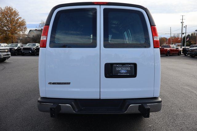 2024 Chevrolet Express 2500 Work Van Cargo