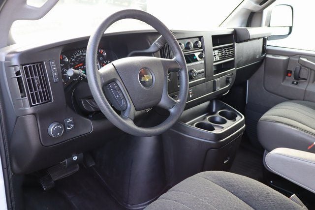 2024 Chevrolet Express 2500 Work Van Cargo