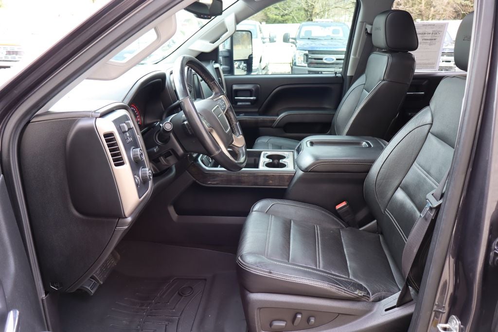 2015 GMC Sierra 2500HD Denali