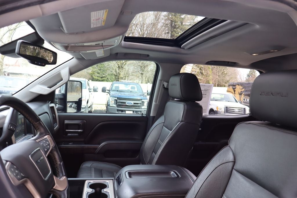 2015 GMC Sierra 2500HD Denali