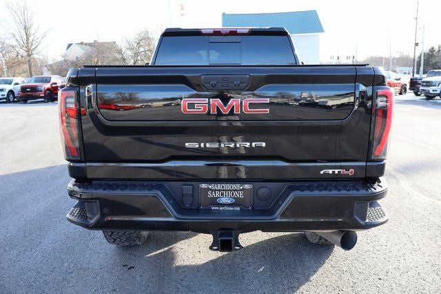 2025 GMC Sierra 2500HD AT4