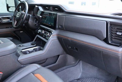 2025 GMC Sierra 2500HD AT4