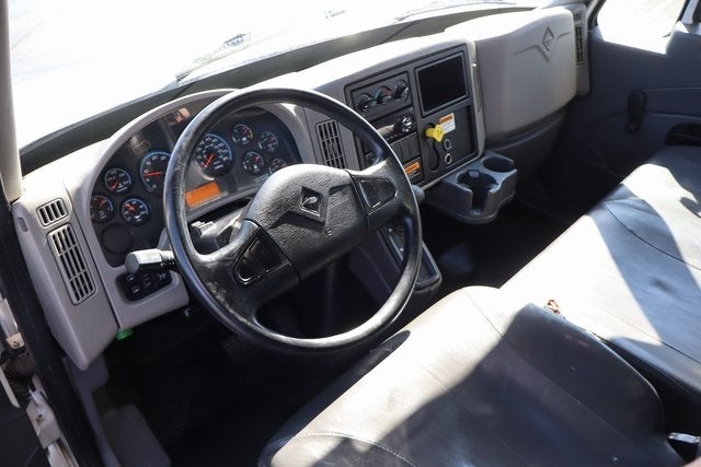 2019 International 4300 DRW w/Cargo Box