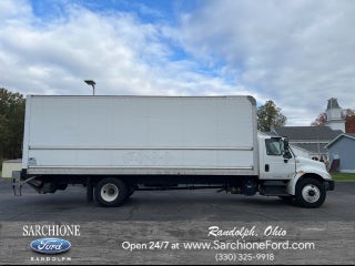 2019 International 4300 DRW w/Cargo Box