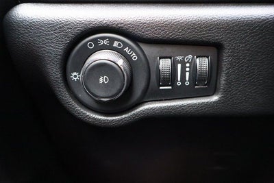 2025 Chrysler Pacifica Limited S