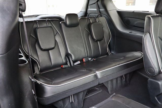 2025 Chrysler Pacifica Limited S