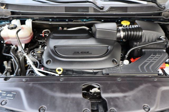 2025 Chrysler Pacifica Limited S