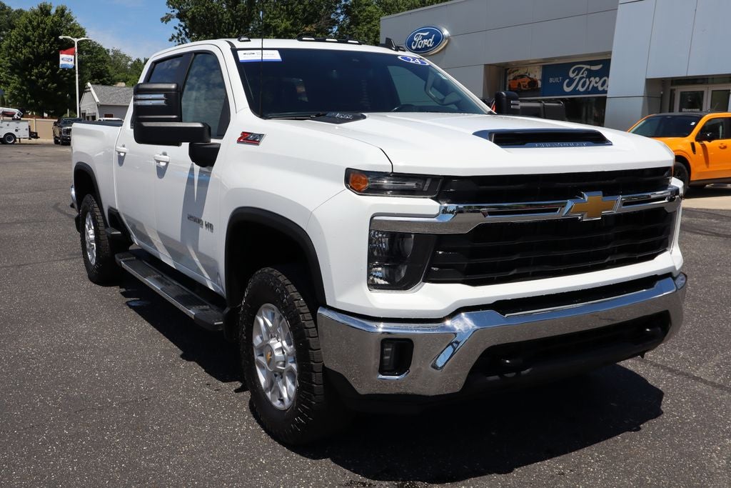 2024 Chevrolet Silverado 2500HD LT