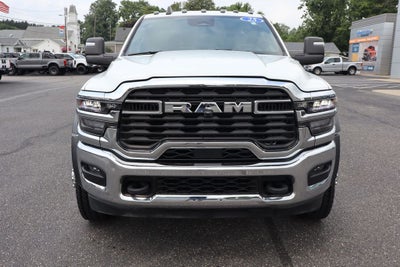 2025 RAM 4500HD Tradesman DRW w/9' EBY Aluminum Flat Bed