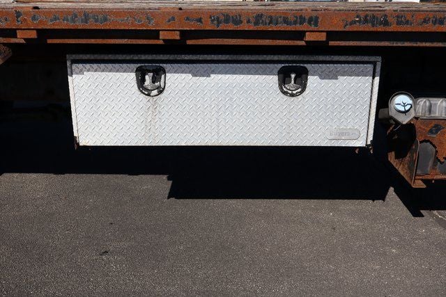 2011 Ford F-750SD XL DRW w/24' Supreme Flat Body