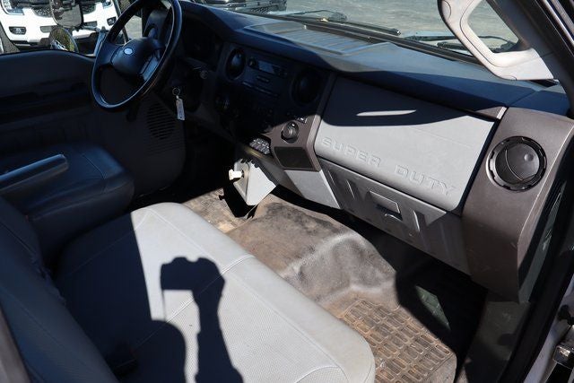 2011 Ford F-750SD XL DRW w/24' Supreme Flat Body