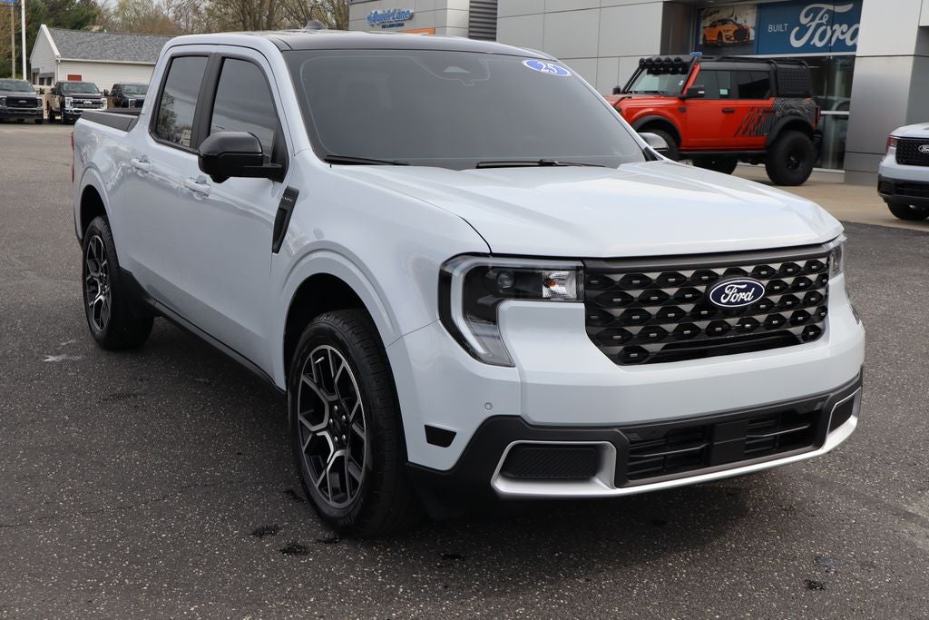 2025 Ford Maverick Lariat