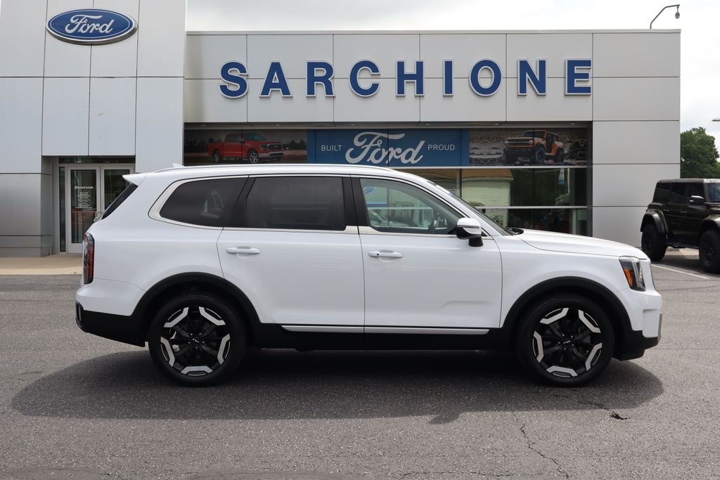 2023 Kia Telluride EX