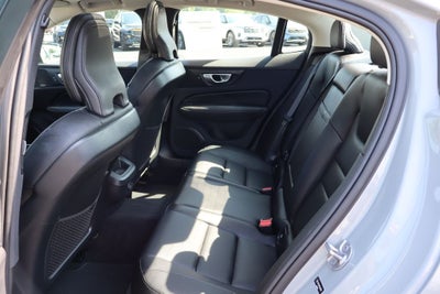 2024 Volvo S60 B5 Core Dark Theme