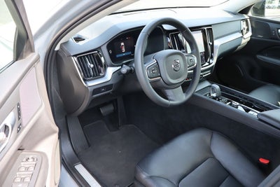 2024 Volvo S60 B5 Core Dark Theme