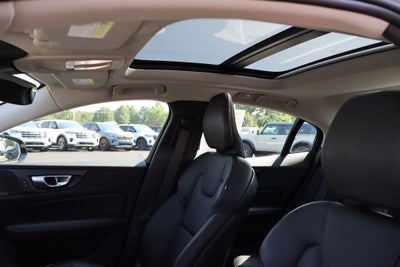 2024 Volvo S60 B5 Core Dark Theme