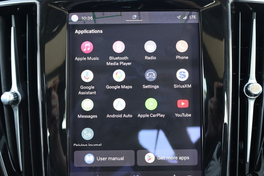 2024 Volvo S60 B5 Core Dark Theme
