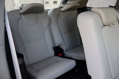 2025 Volvo XC90 B6 Plus 7-Seater