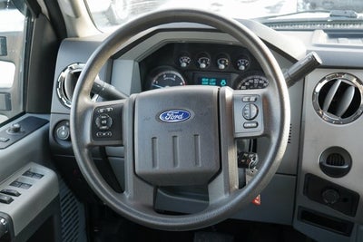 2013 Ford F-550SD XLT DRW w/Flatbed Body