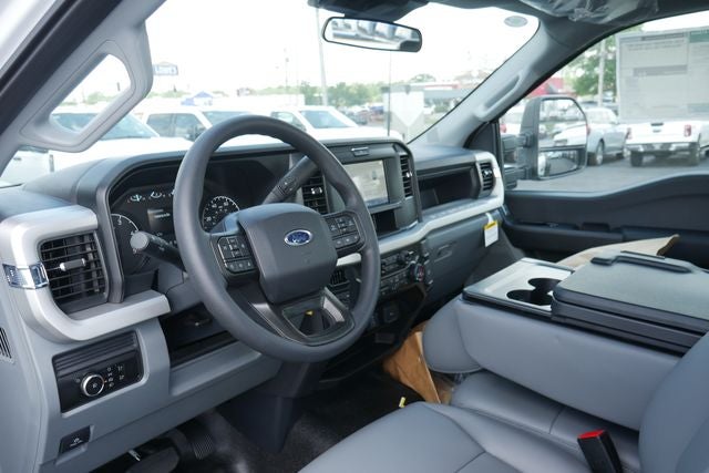 2026 Ford F-600SD XL