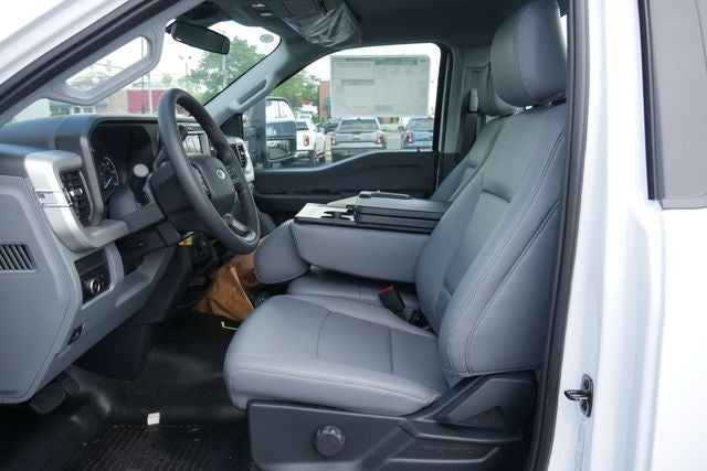 2026 Ford F-600SD XL