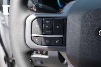 2026 Ford F-550SD Lariat DRW