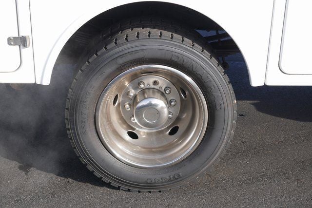 2013 Ford F-450SD XL DRW w/Utility Bed