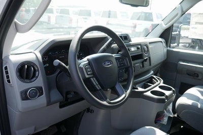 2026 Ford E-350SD Base SRW w/Aerocell CW Body