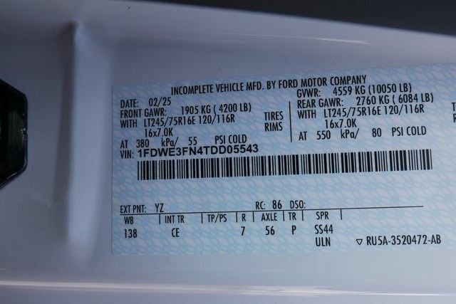 2026 Ford E-350SD Base SRW w/Aerocell CW Body