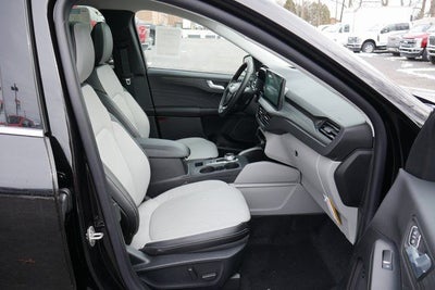 2026 Ford Escape Platinum