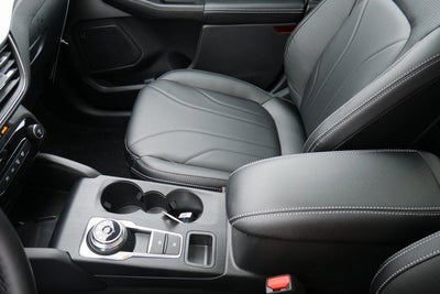2026 Ford Escape Hybrid Platinum