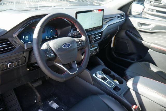 2026 Ford Escape ST-Line Elite