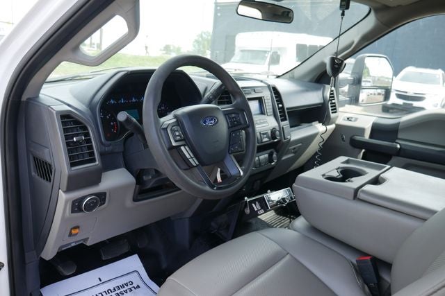 2022 Ford F-250SD XL w/Utility Bed