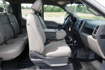 2022 Ford F-250SD XL w/Utility Bed