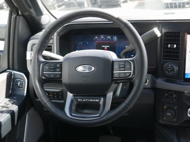 2025 Ford F-350SD Platinum