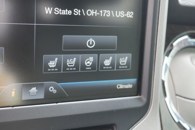 2016 Ford F-350SD Platinum w/Flatbed