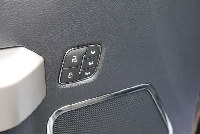 2022 Ford F-350SD Lariat