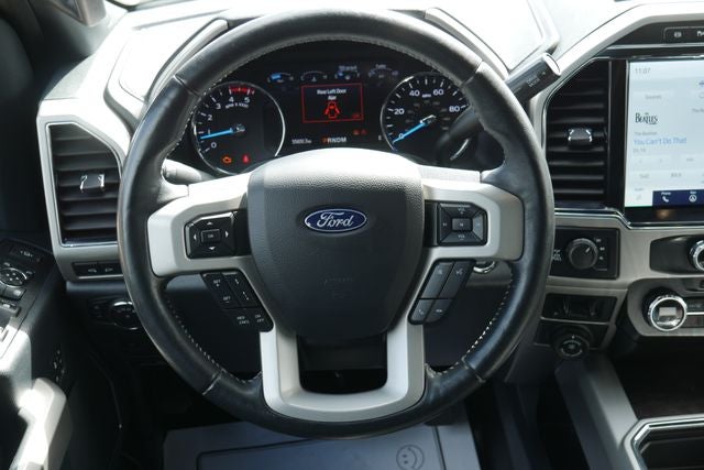 2022 Ford F-350SD Lariat