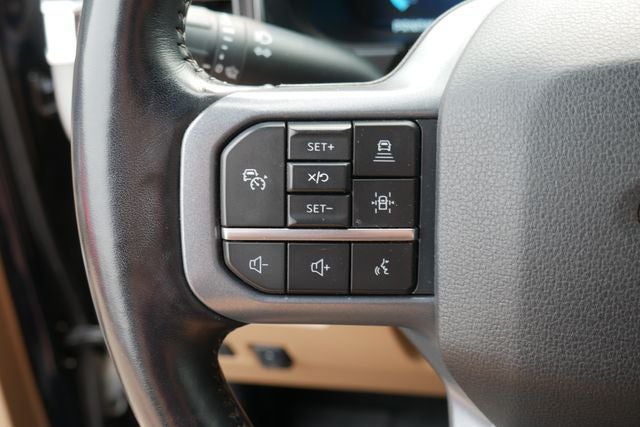 2023 Ford F-450SD Lariat DRW