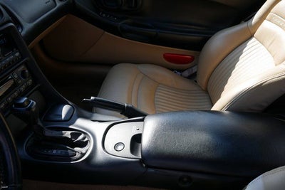 2001 Chevrolet Corvette Base