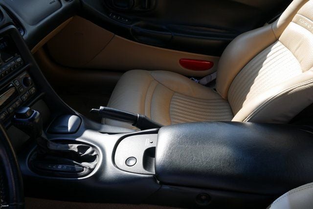 2001 Chevrolet Corvette Base